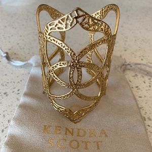Kendra Scott Roni Cuff Bracelet in Gold